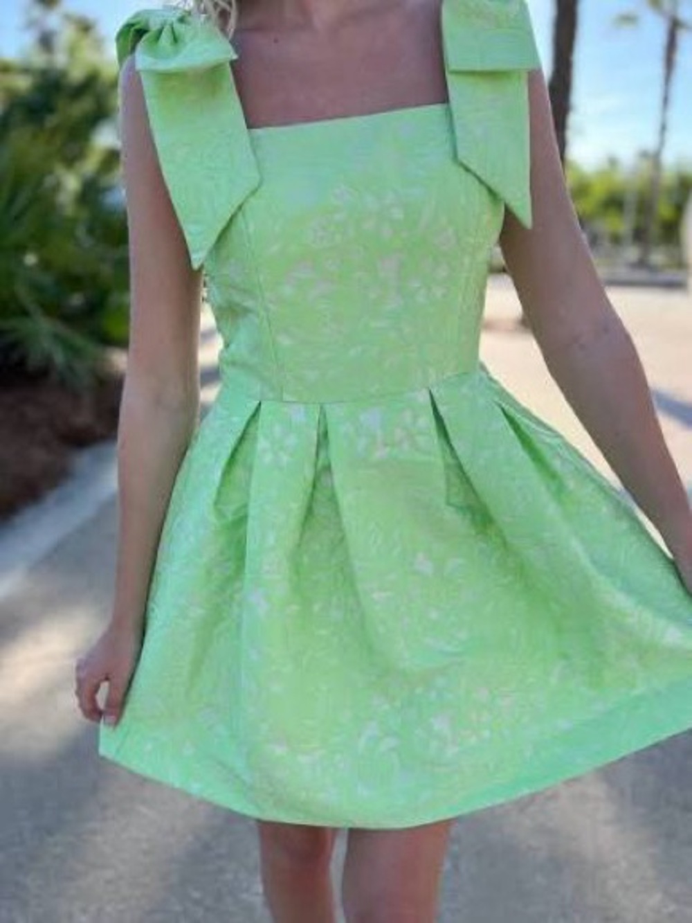 NWTLilly Pulitzer Cerese Skirted Romper Dress Pistachio Green 00 - Picture 3 of 7